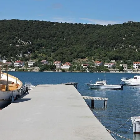 Daire Apartments&rooms Mila - yard
