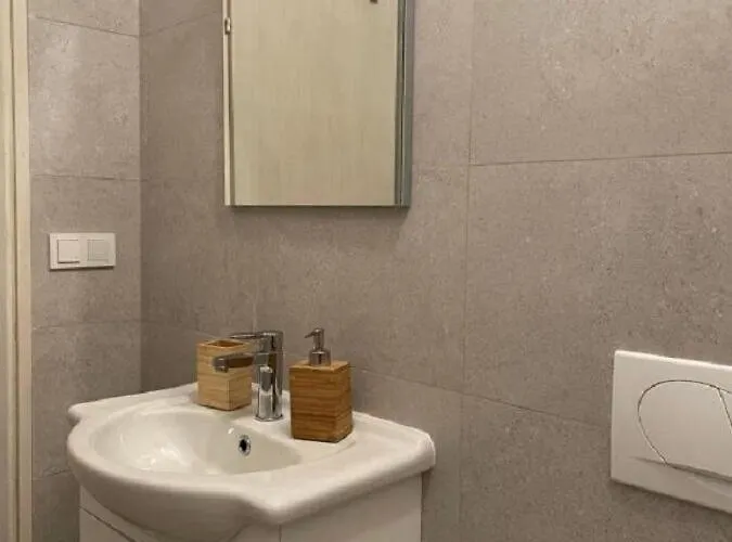 Daire Apartments&rooms Mila - yard Supetarska Draga