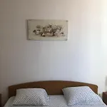 And Mila 公寓