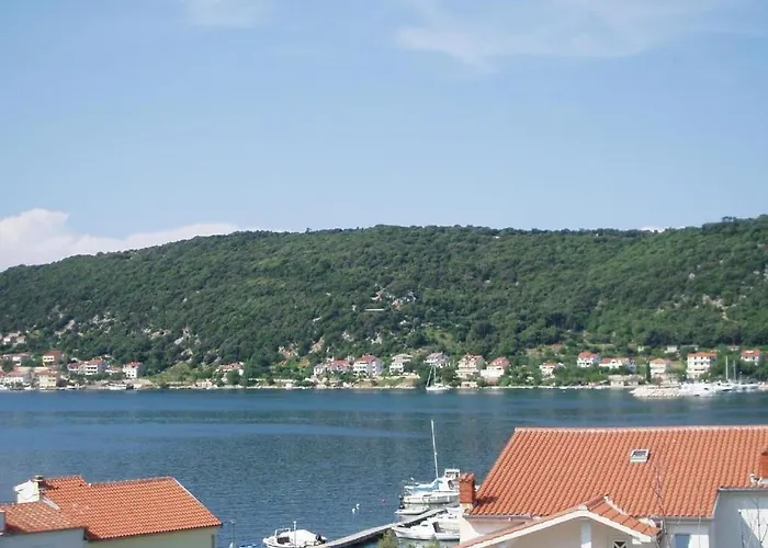 Apartment And Rooms Mila * Supetarska Draga